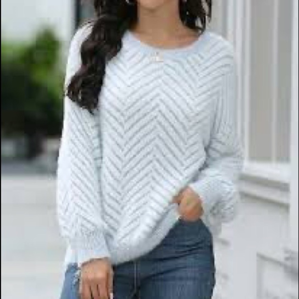 MAISON MASCALLIER WOMENS CHEVRON PRINT EYELASH SWEATER SZ MED WHITE/GRAY